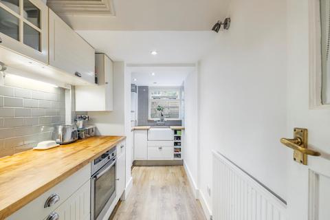 1 bedroom flat for sale, Richmond Crescent, Islington, N1