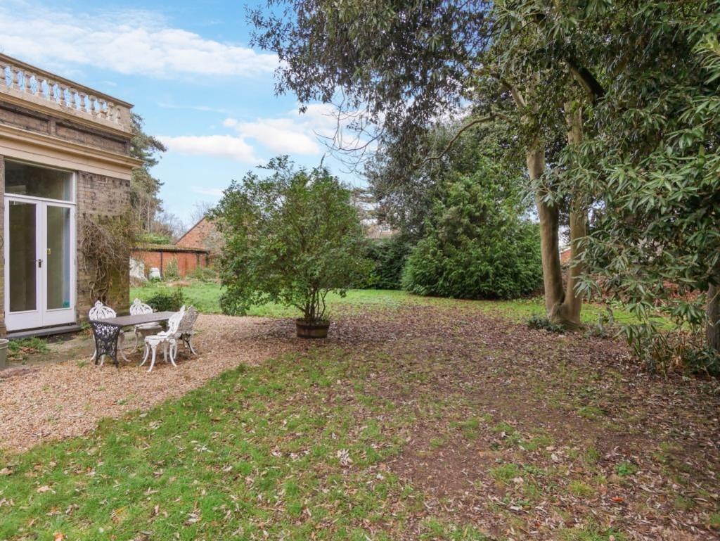 Garden1