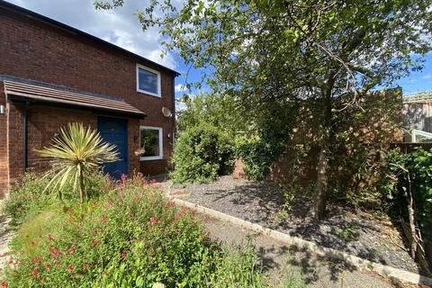 2 bedroom semi-detached house for sale, Denver Close, Topsham