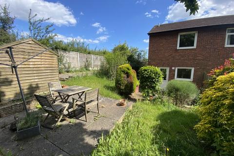 8 Denver Close, Topsham, Exeter, EX3 0NB