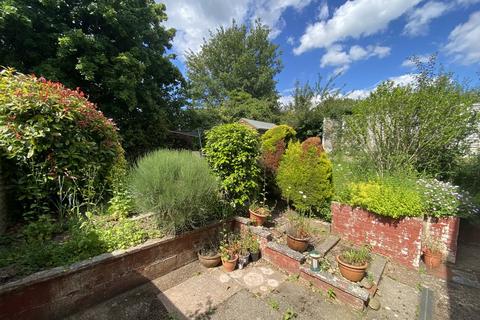 8 Denver Close, Topsham, Exeter, EX3 0NB