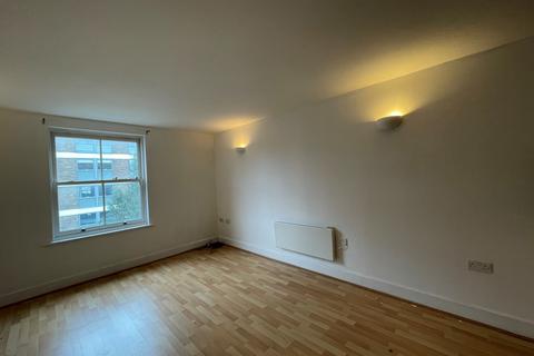 2 bedroom apartment to rent, Flagstaff Court, Canterbury CT1