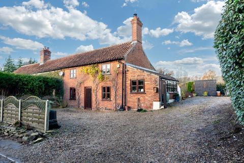 3 bedroom cottage for sale, South Walsham