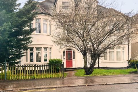 1 bedroom flat to rent, Cheltenham Road, Essex SS1