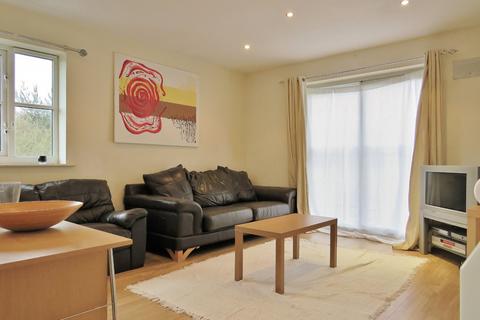 2 bedroom apartment to rent, Dakin Close, Maidenbower, Crawley, West Sussex, RH10