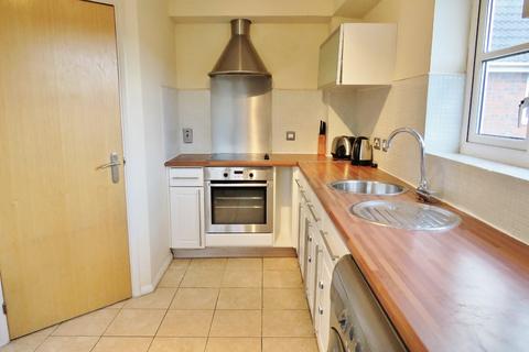 2 bedroom apartment to rent, Dakin Close, Maidenbower, Crawley, West Sussex, RH10