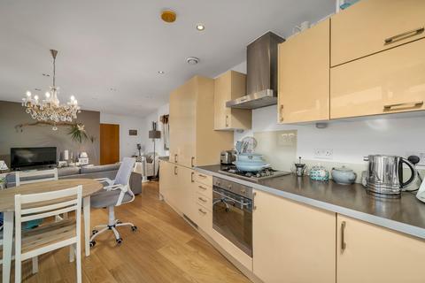 1 bedroom apartment for sale, Battersea Park Road, Battersea SW11