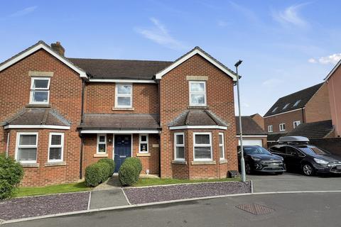 5 bedroom detached house to rent, Southdown Way, Warminster