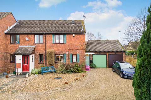 3 bedroom end of terrace house for sale, Pages Close, Bishop's Stortford CM23