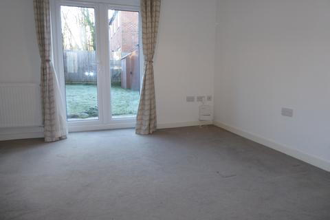 2 bedroom end of terrace house to rent, Booth Gardens, Lancaster