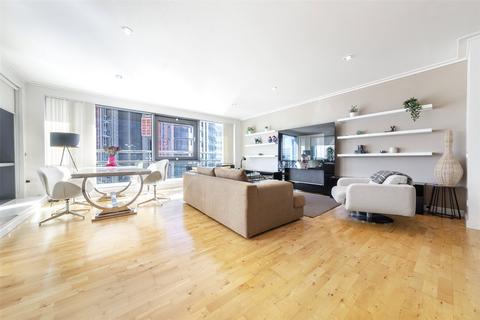 2 bedroom apartment to rent, South Quay Square, London E14