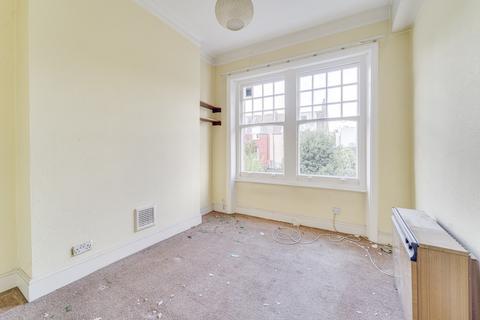 2 bedroom apartment for sale, Fairfield Road, London N8