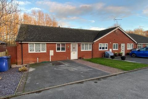 2 bedroom terraced bungalow for sale, Netherfield Close, Uttoxeter