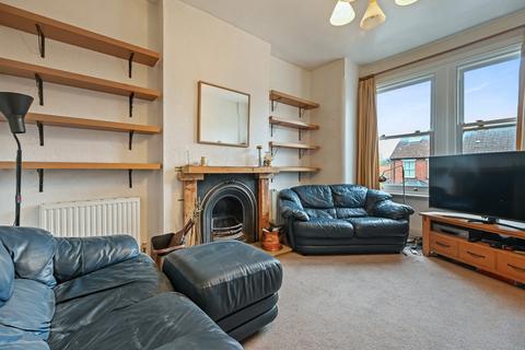 2 bedroom maisonette for sale, Claremont Road, Harrow