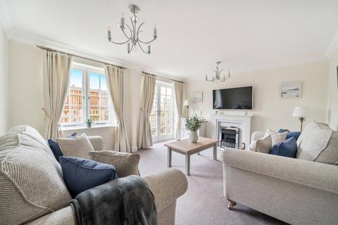 undefined, Portsmouth Road, Cobham, KT11