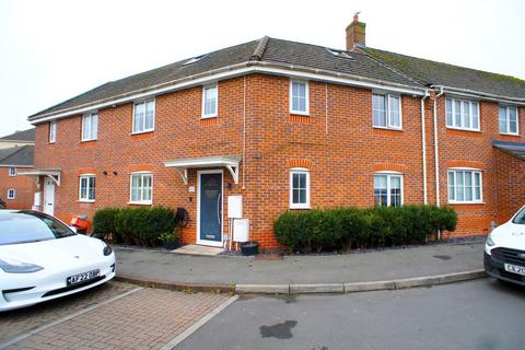 5 bedroom townhouse for sale, Swan Close, Swindon SN3