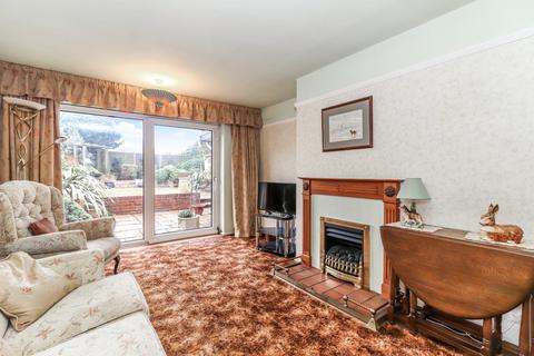 3 bedroom bungalow for sale, Crabbe Crescent, Chesham, Buckinghamshire, HP5