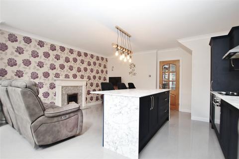 41 Acer Drive, West End, Woking, GU24 9XJ
