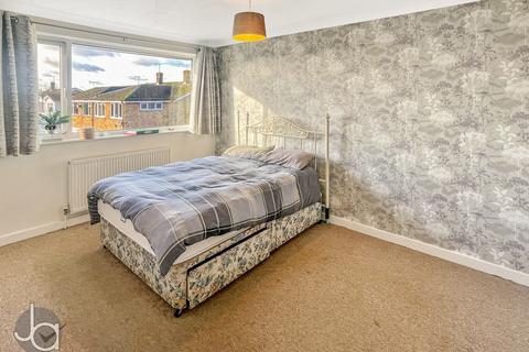 17 Anchor Road, Tiptree, Colchester, CO5 0AL