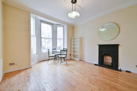 2 bedroom flat for sale, Belgrave Gardens, St John's Wood, London, NW8