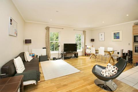 2 bedroom flat to rent, Kingswood Court, Marchmont Road, Richmond