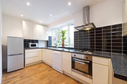 3 bedroom flat for sale, Marshwood House, Kilburn Vale, Kilburn, London