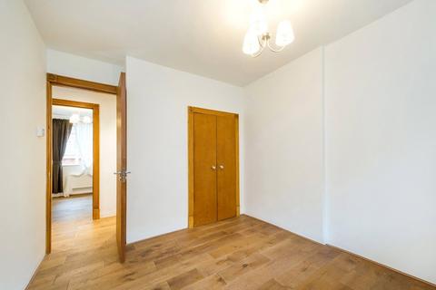 3 bedroom flat for sale, Marshwood House, Kilburn Vale, Kilburn, London