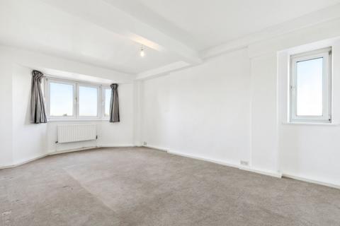 2 bedroom flat to rent, Upper Richmond Road, London, Putney