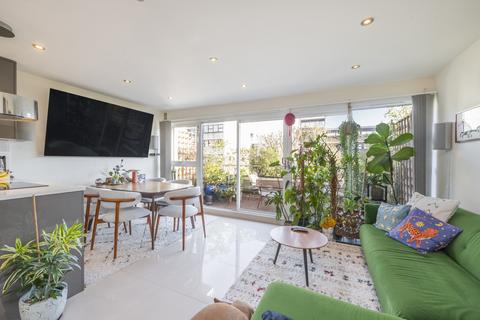 2 bedroom maisonette for sale, Kendal Steps, St. Georges Fields, Hyde Park, London