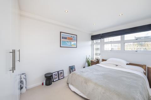 2 bedroom maisonette for sale, Kendal Steps, St. Georges Fields, Hyde Park, London