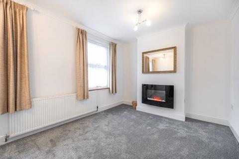 1 bedroom apartment to rent, Wyche Grove, South Croydon