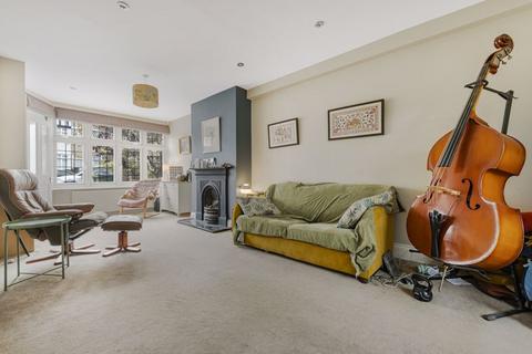 3 bedroom end of terrace house for sale, Dorchester Avenue, Bexley