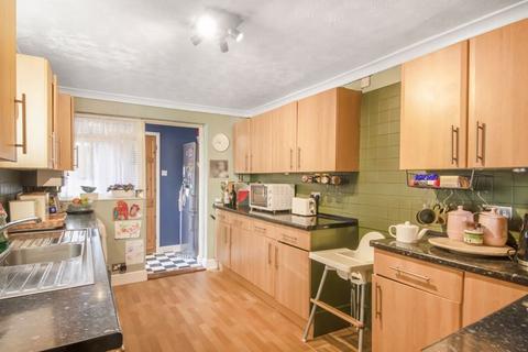 3 bedroom terraced house for sale, Izane Road, Bexleyheath