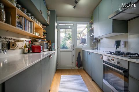 3 bedroom terraced house for sale, Bargrove Crescent, London SE6