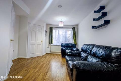 2 bedroom terraced house to rent, Martins Place, West Thamesmead