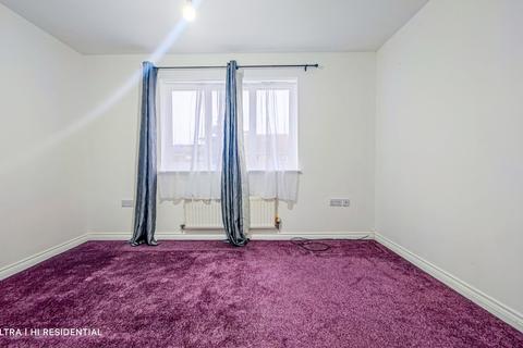 2 bedroom terraced house to rent, Martins Place, West Thamesmead, SE28 )LG