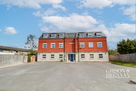 2 bedroom apartment for sale, Saffron Drive, Wickford, SS11