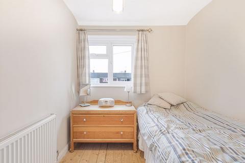 17 Stansted Crescent, Bexley, DA5 3HZ