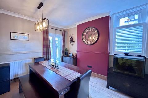 4 bedroom semi-detached house for sale, Hereford Road, Abergavenny