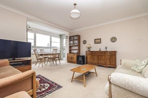 2 bedroom flat for sale, Blount Road, Portsmouth