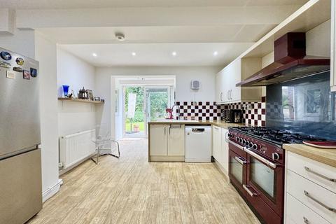 undefined, Grosvenor Close, Four Oaks, B75 6RP