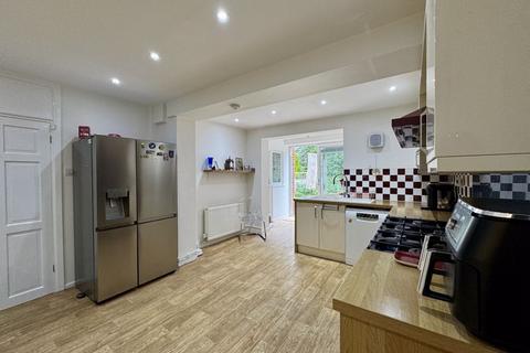 undefined, Grosvenor Close, Four Oaks, B75 6RP