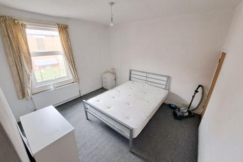 1 bedroom apartment to rent, Cambridge Street, Grantham