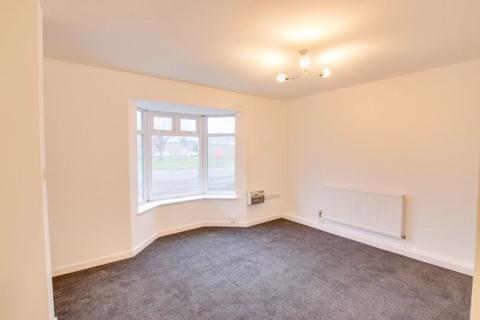 2 bedroom apartment to rent, Manor Road, Trowbridge