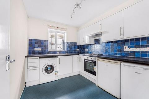 1 bedroom apartment to rent, Banstead Road, Purley