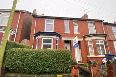 2 bedroom terraced house to rent, Albert Street, Biddulph