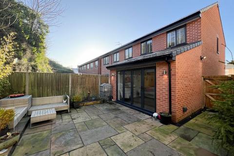 2 bedroom semi-detached house for sale, Cruso Street, leek, ST13 8BN.