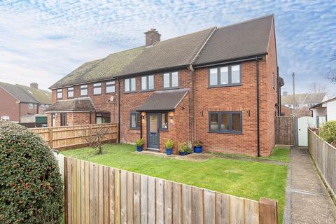 4 bedroom semi-detached house for sale, Lower Icknield, Marsworth