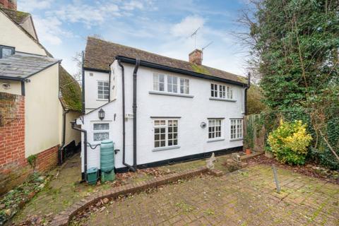 3 bedroom terraced house to rent, Swan treet, Sible Hedingham