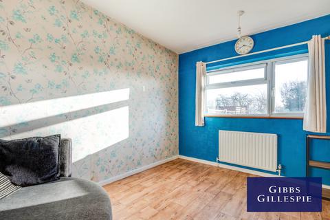 2 bedroom maisonette to rent, St. Matthew Close, Uxbridge, Middlesex UB8 3SR